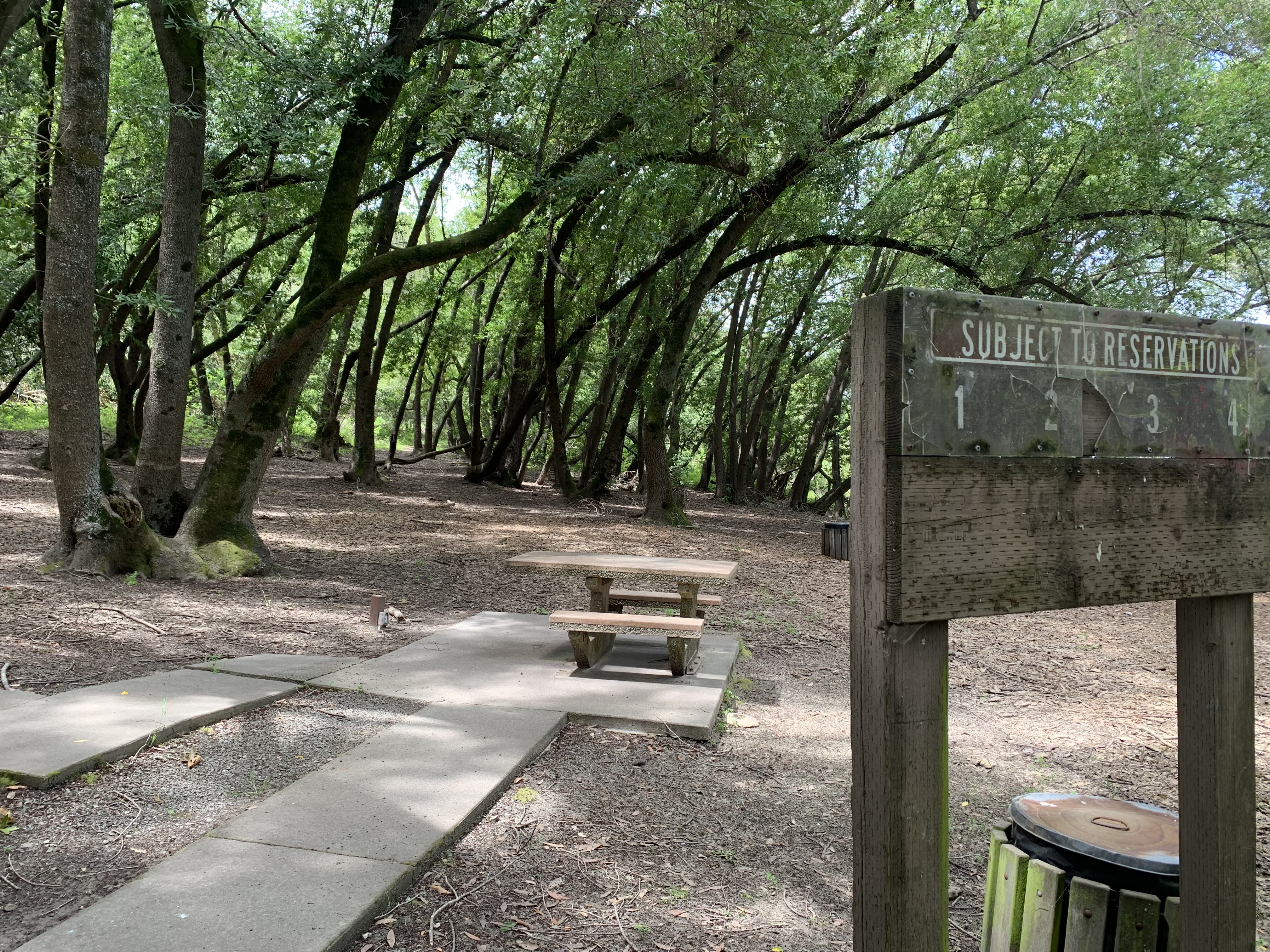 Pinole Valley Park & Picnic Grove